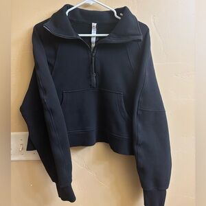 Lululemon Scuba Oversized Funnel-Neck Half Zip in black — size M/L